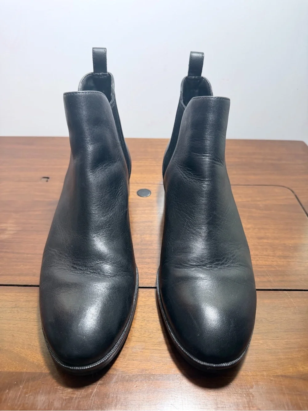 Cole Haan Black Leather Chelsea Ankle Boots- 9.5- Grand Series